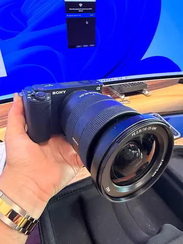 Sony ZV-E1 Full-Frame Mirrorless Camera, Excellent Condition (Lens not included)