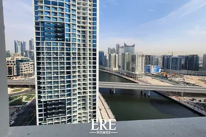 Furnished - Canal View - Vacant