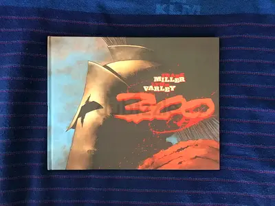 Frank Miller’s 300 GRAPHIC NOVEL (Dark Horse Comics)