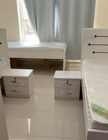 Executive bed space for men