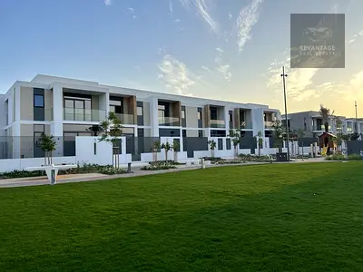 Single Row | Vacant Unit | Exclusive Listing |