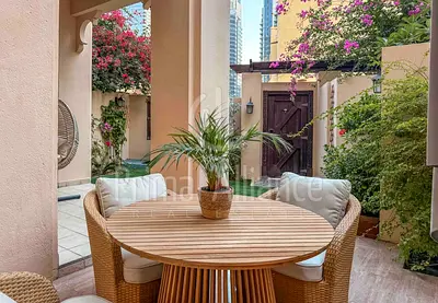 Garden 1BR | Upgraded | Very Private | Vacant