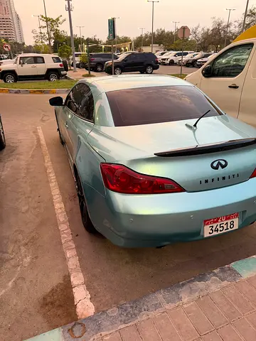 2011 Infiniti G37 照片 4