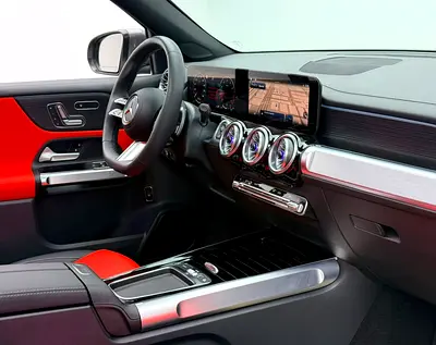2026 Mercedes-BENZ GLB — миниатюра 7