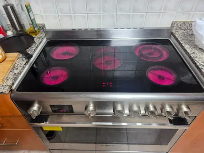 Bosch series 6 Model Electric Cooker Range
