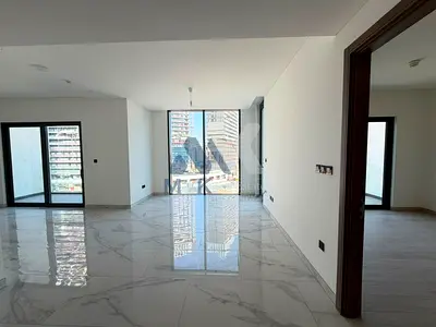 2 BR + Maid Room | Unobstructed Views | Waterfront