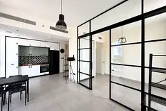 Low Floor | Semi-Furnished | Vacant Now