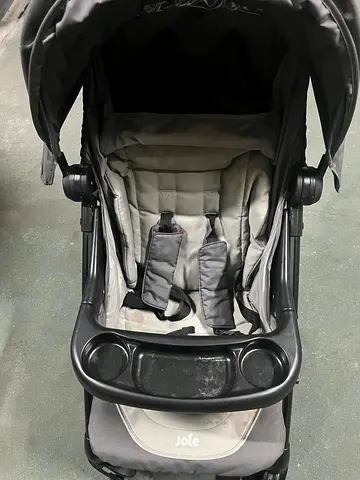 Joie baby stroller - used, good condition. A small food stain there!! Other than that excellent!!