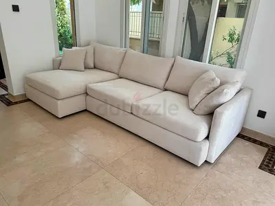 Excellent condition Crate&barrel Lounge deep L shape sofa