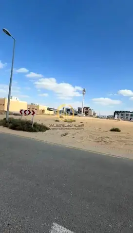 Close to the Mosque with Easy Access to Al Hoshi Bridge | 5,000 Sq Ft | G+1