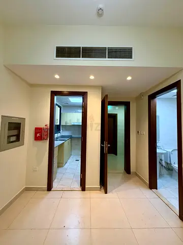1bhk monthly available near metro station