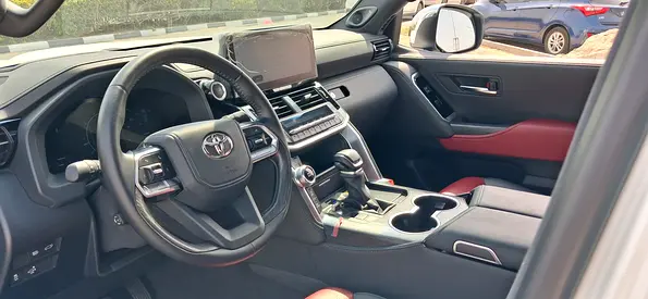 2025 Toyota LAND CRUISER 照片 7