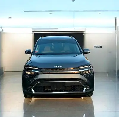صورة 2 لـ 2023 KIA CARENS