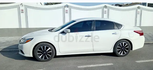 Well Maintained Nissan Altima SV 2018 | American Specs