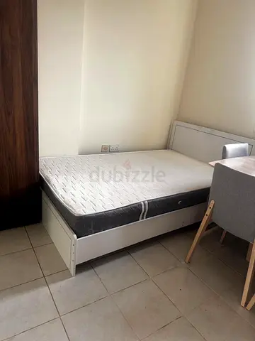 Executive Bed Space Available in France Cluster prime location