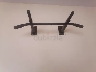 Pull Up bar 300kg hold URGENT SALE