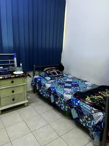 Executive bed space for Pakistanis or Indian muslims only