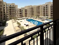 Pool View I Vacant I Spacious 2 Bed