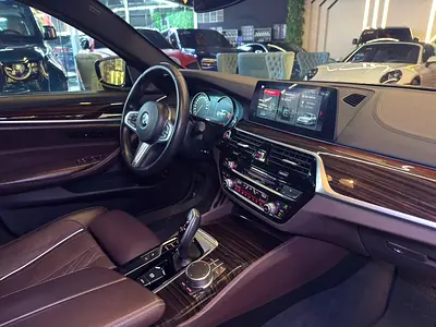 صورة مصغرة 15 لـ 2017 BMW 5-SERIES