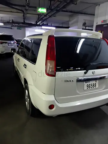 Lady driven 2009 Nissan Xtrail, single owner, VGC
