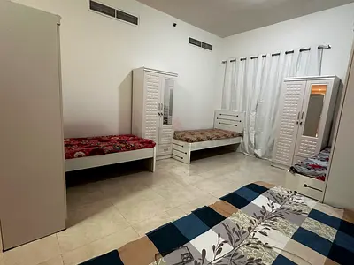 EXECUTIVE BEDSPACE FOR MAN IN SILICON OASIS
