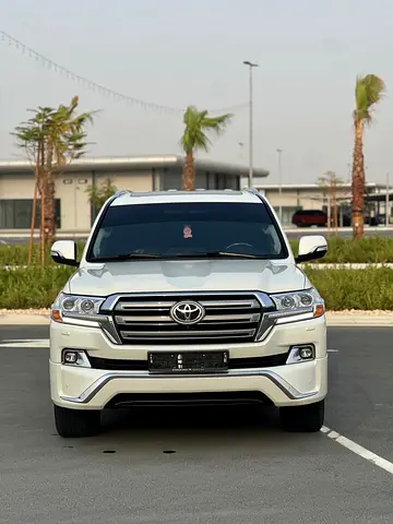 2018 Toyota LAND CRUISER — фото 3