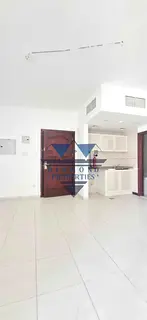 Beautiful place family building Bright area Cantral AC spacious studio available cantral gas no depo