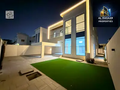 Modern design, 5000 square meters, close to the mosque and main street. Price includes air conditio