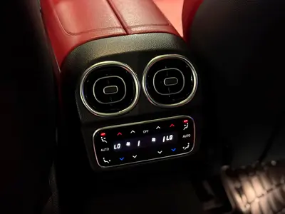 2024 Mercedes-BENZ C-CLASS 缩略图 18