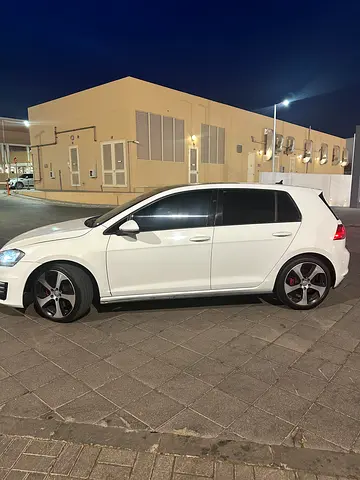 صورة 3 لـ 2015 Volkswagen GOLF GTI