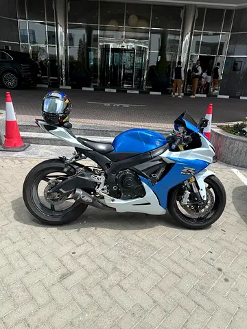 SUZUKI GSXR750