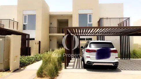 Bright & Spacious | Urbana | Emaar South