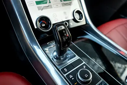 2019 LAND Rover RANGE ROVER SPORT — миниатюра 18
