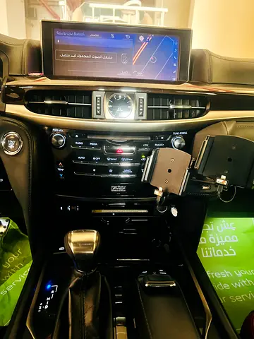 2018 Lexus LX-SERIES photo 12