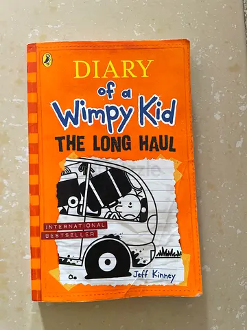 Diary of a Wimpy Kid: The Long Haul - Paperback (used ones )