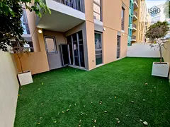 Elegant furnished 1BR+Study room | Private garden |