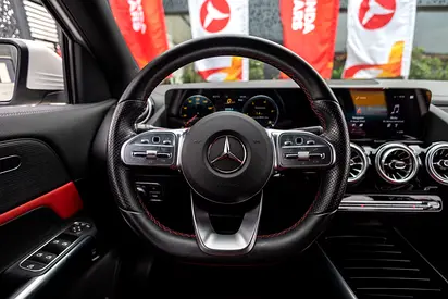 Mercedes-Benz GLA 200, миниатюра 16