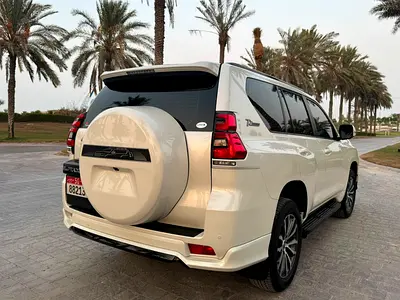 2022 Toyota PRADO 照片 8