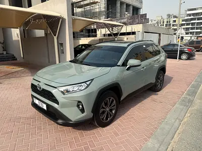 2025 Toyota RAV 4 — фото 3