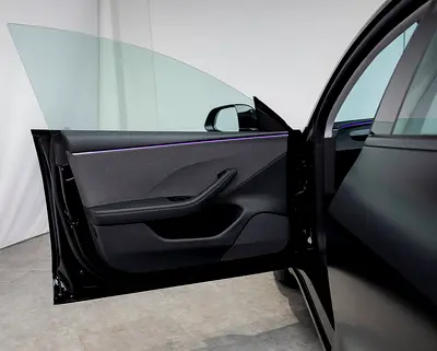2025 Tesla MODEL 3 — миниатюра 16