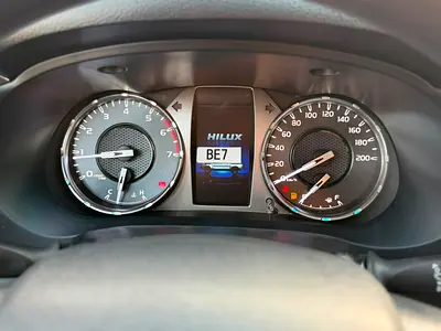 صورة 16 لـ 2026 Toyota HILUX
