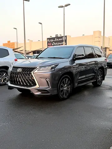 2018 Lexus LX-SERIES — фото 2