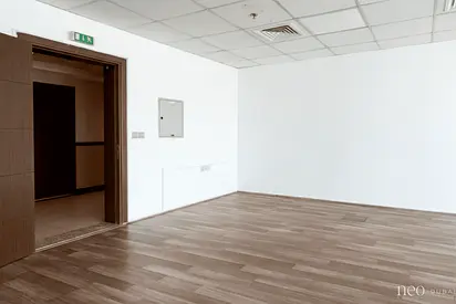 Pristine Condition | Fitted Pantry | Ready to Move In
