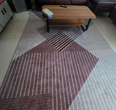 Modern carpet 160 × 230