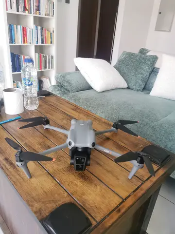 DJI AIR 3
