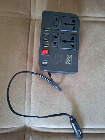 Car Power Inverter 300W with USB Ports and Dual AC Sockets