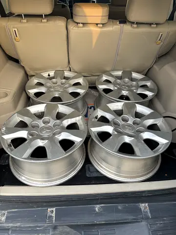 Stock 2019 Pajero Wheels