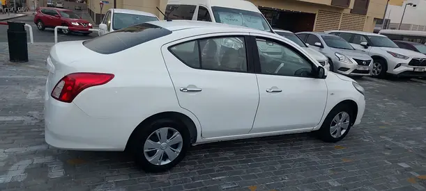 2019 Nissan SUNNY — фото 11