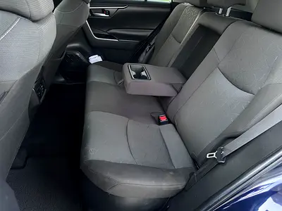 2022 Toyota RAV 4 — фото 10