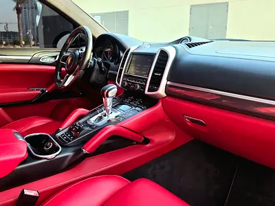 2016 Porsche CAYENNE 照片 7
